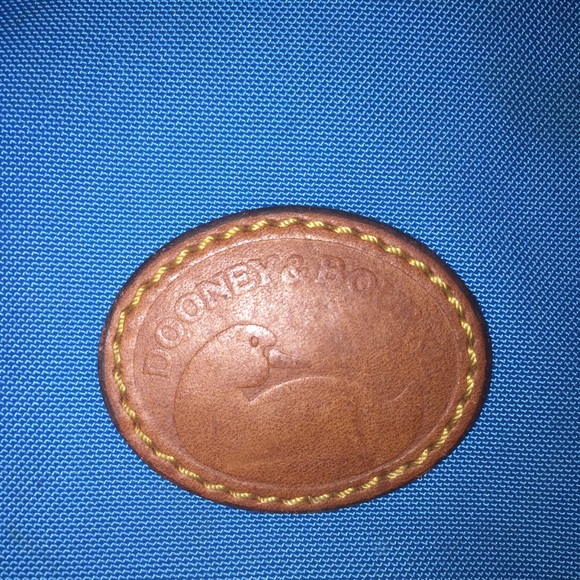 Blue Dooney & Bourke purse - Picture 2 of 6